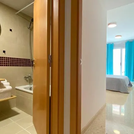 Port Arenal Con Terraza Y Piscina Apartment