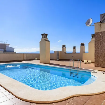 Port Arenal Con Terraza Y Piscina